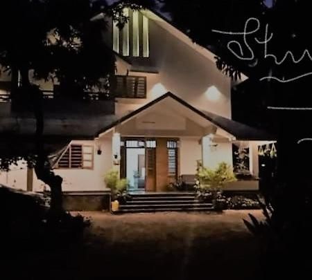 Shruthi'S Aarohi-Nature'S Retreat Mulappilangad Luaran gambar