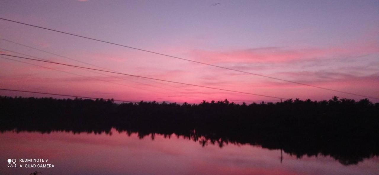 Shruthi'S Aarohi-Nature'S Retreat Mulappilangad Luaran gambar